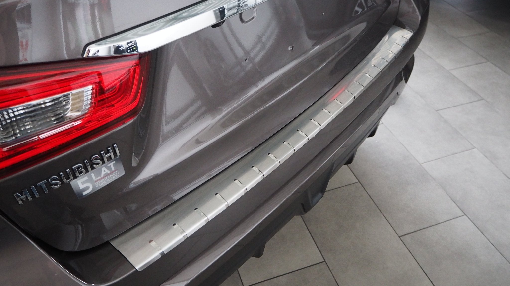 Lastskydd Mitsubishi ASX 2FL 2017–2019 – rostfritt stål - Carlevel AB - Fordon och delar > Fordonsdelar > Karossdelar > Stötfångare