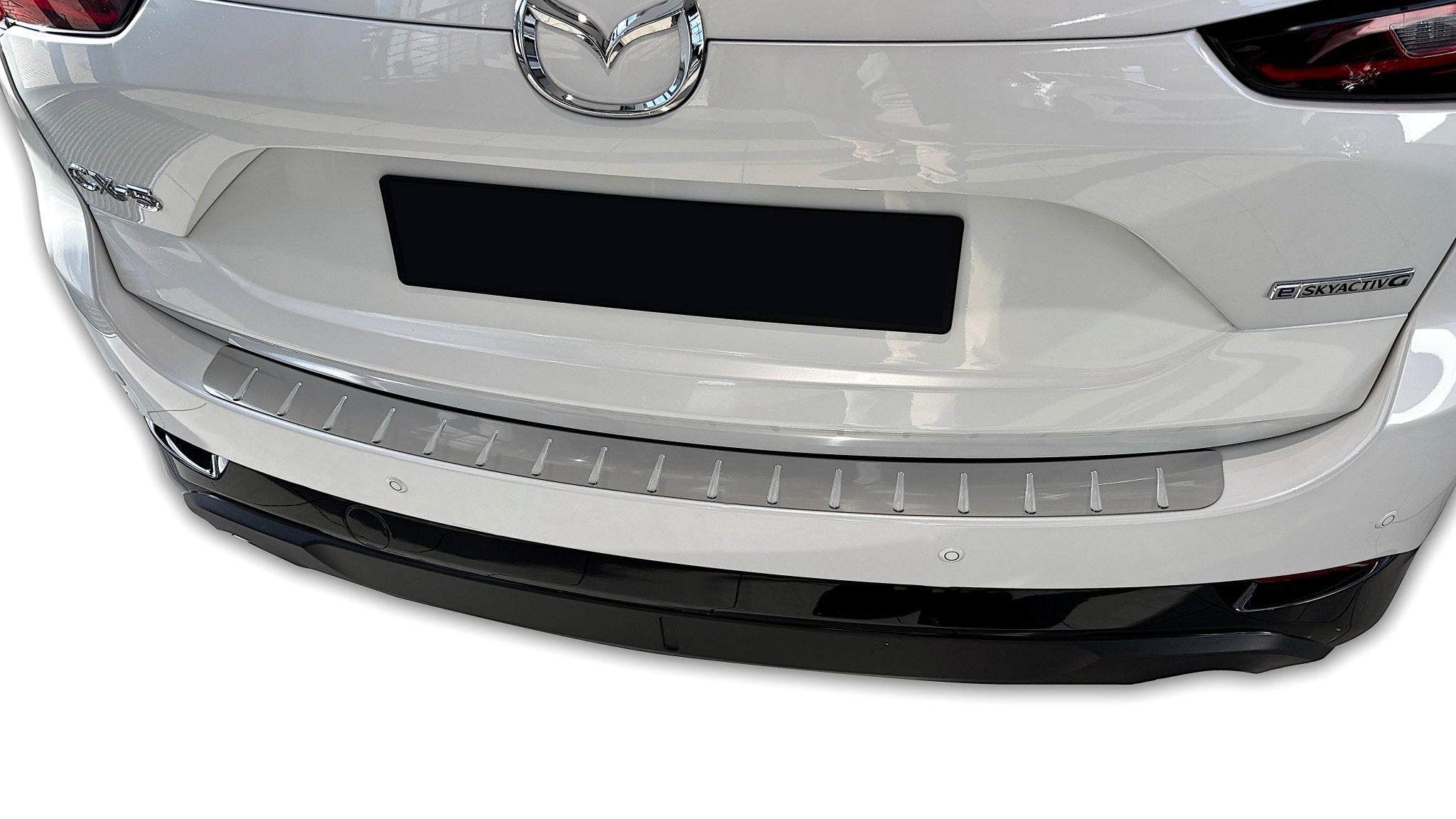 Lastskydd till Mazda CX-5 II 2017–2024 – Rostfritt stål - Carlevel AB - Fordon och delar > Fordonsdelar > Karossdelar > Stötfångare