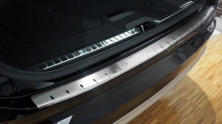 Lastafdækning til Volvo XC90 2015+ - rustfrit stål - produktbillede forfra | Alu-Frost