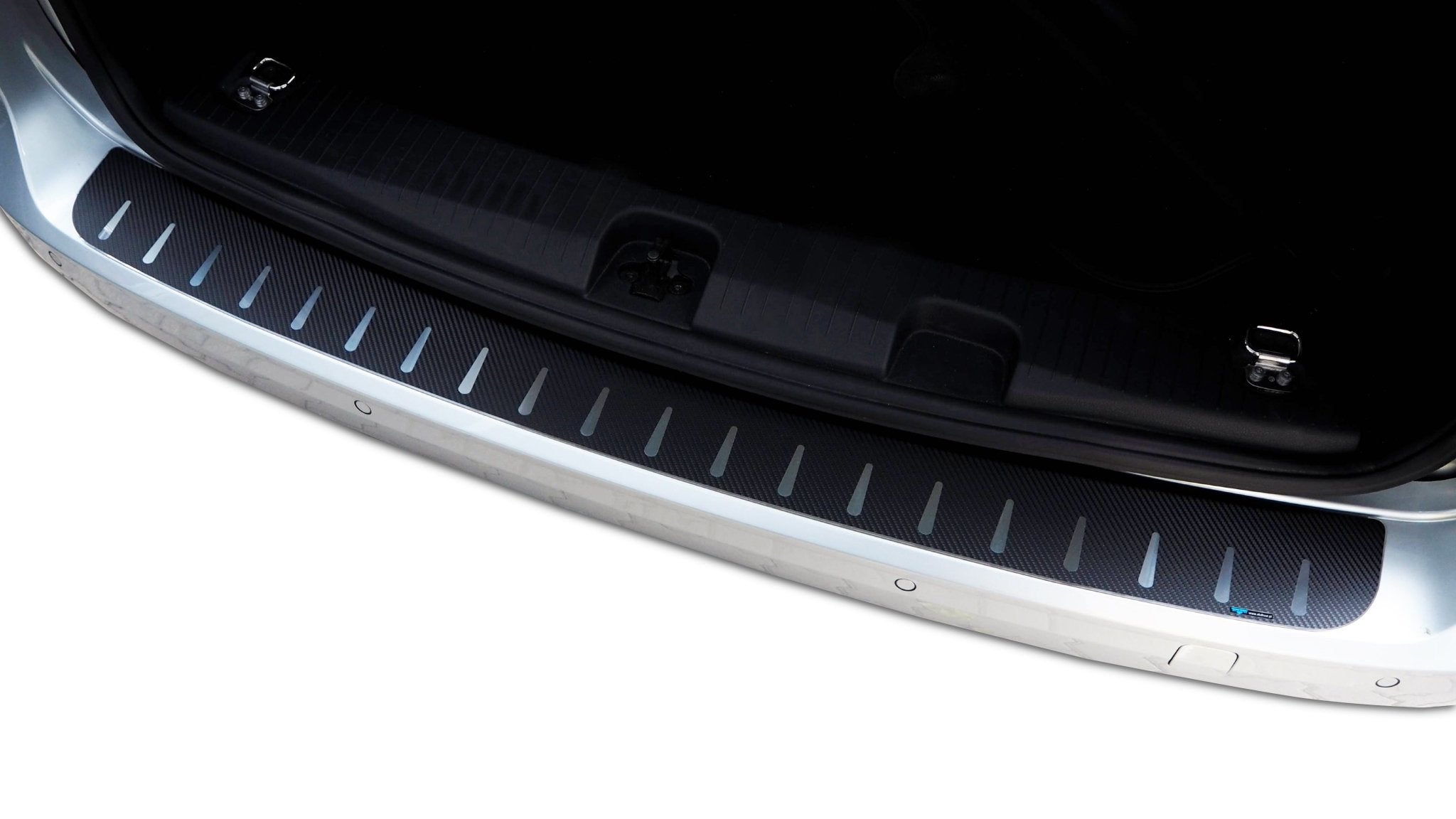 Lastskydd VW Caddy V/Ford Tourneo Connect 2021–2023 – kolfiber-look - Carlevel AB - Fordon och delar > Fordonsdelar > Karossdelar > Stötfångare