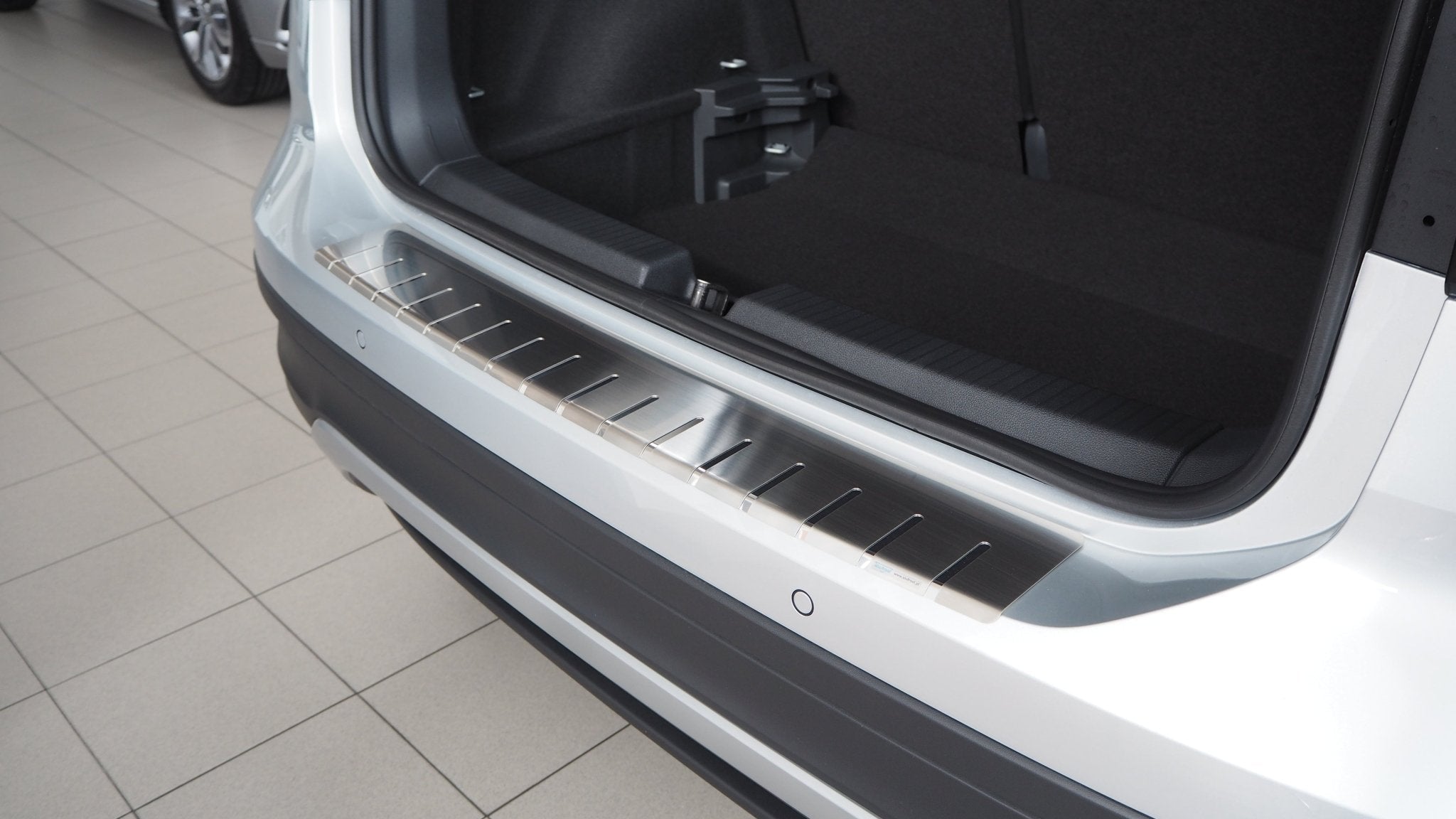 Bagageafdækning VW T-Cross 2019-2023 rustfrit stål Alu-Frost - produktbillede forfra | Alu-Frost
