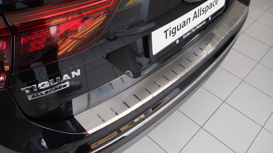 Cargo cover til VW Tiguan II / Allspace 2016-2024 - Rustfrit stål | Alu-Frost - produktbillede forfra | Alu-Frost