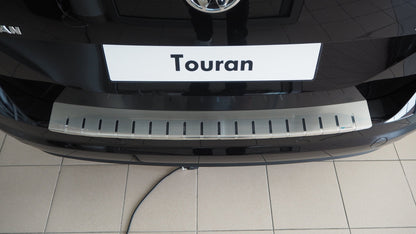 Bagageafdækning til VW Touran III 2015+ - rustfrit stål | Alu-Frost - nærbillede detaljer | Alu-Frost