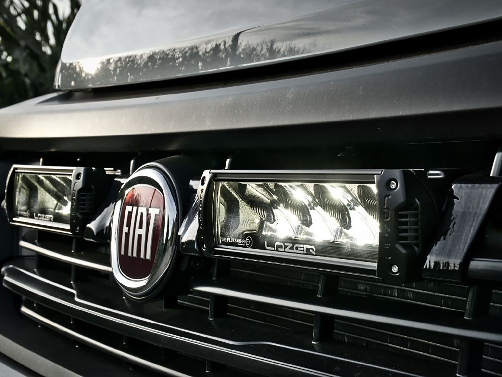 Lazer Led Ramp Kit - Fiat Ducato 2014+ 2x Triple - R 750 Std - Produktbillede set forfra | Laser