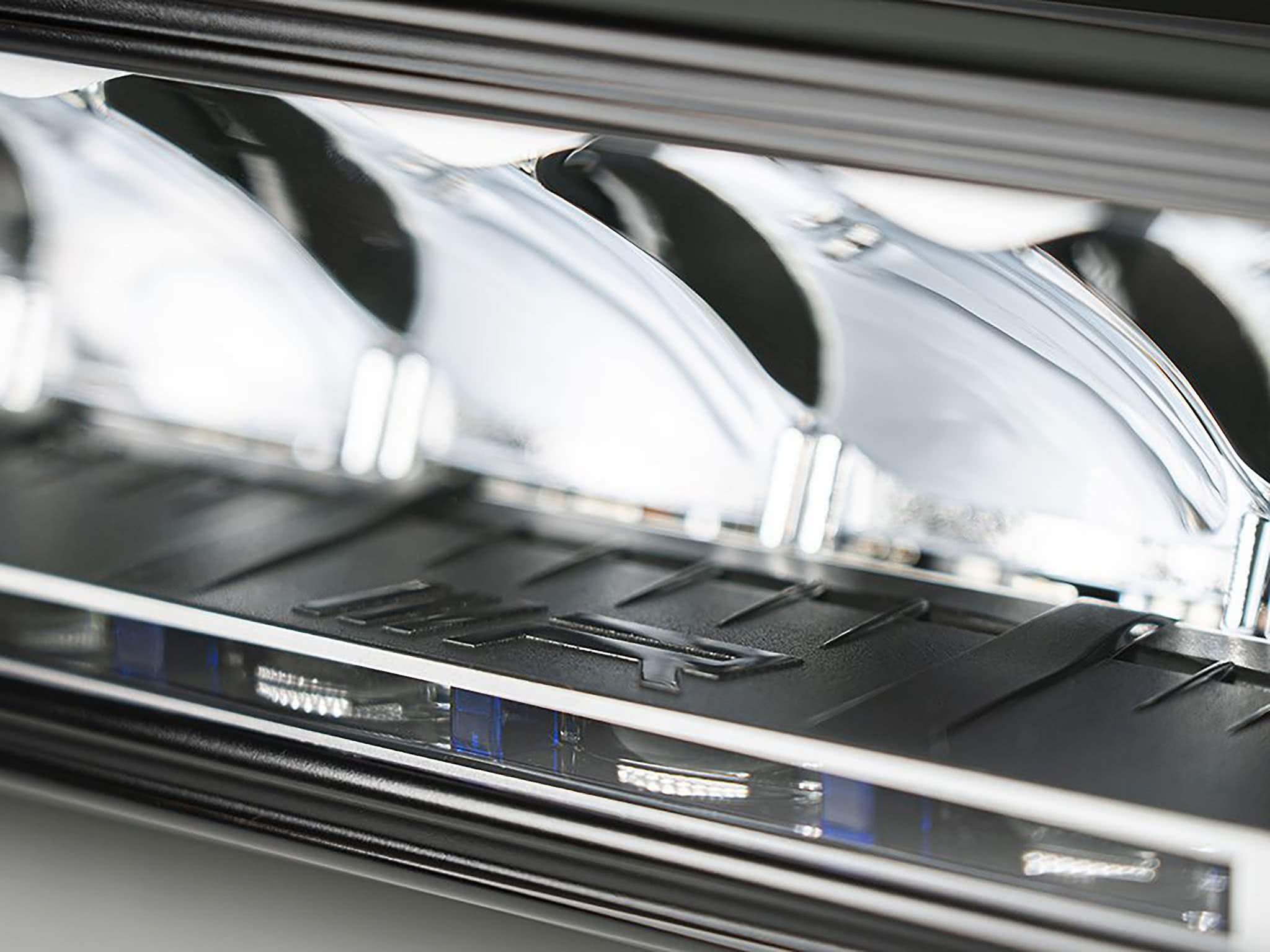 Lazer Triple - R 1000 Elite Extra Light Bar 15,7" (410 mm) LBA - Nærbillede detaljer | Laser