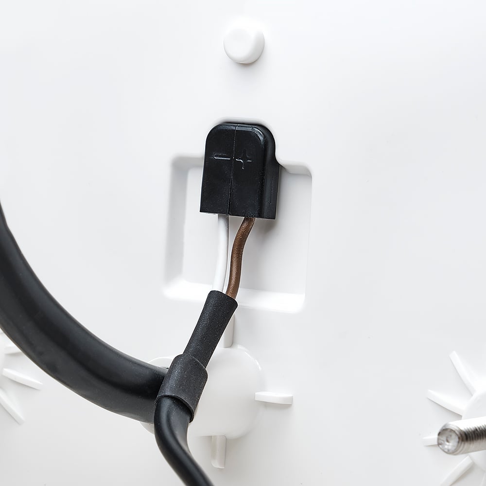 sidebillede, der viser profil og design af Skiltebelysning 41BLM 2PIN – LEA