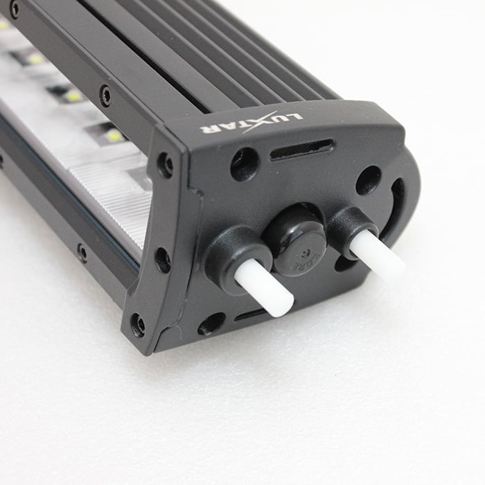 LED-hjælpelys ® X10 Center Bracket – LUXTAR – nærbillede detaljer | LUXTAR