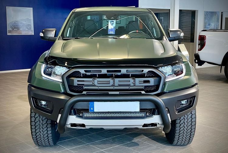 nærbillede af detaljer og materialer af Ledramp Pakke LUXTAR X24 Black Edition – Forsænket – 240W – LUXTAR