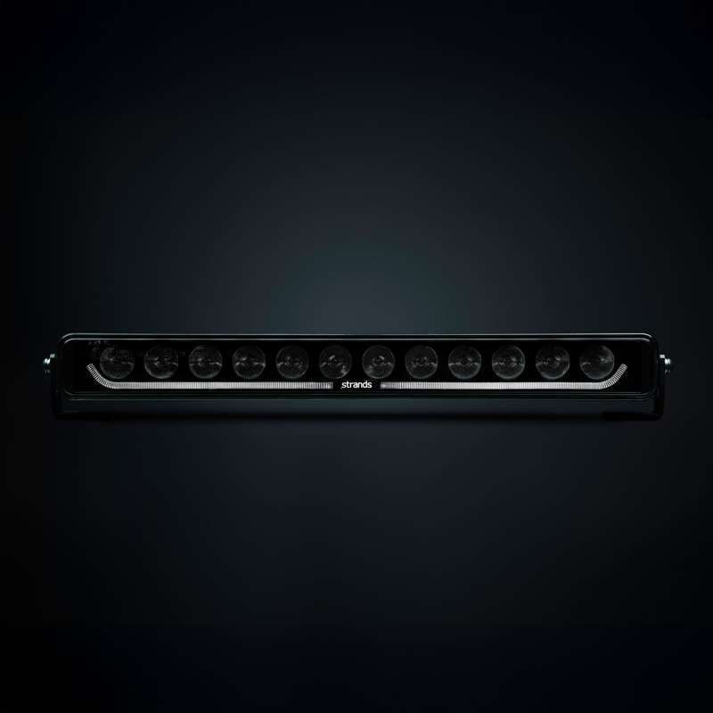 LED-rampe Strands Dark Knight Identity 20" 11000 lm - emballage og indhold | Strands Lighting Division