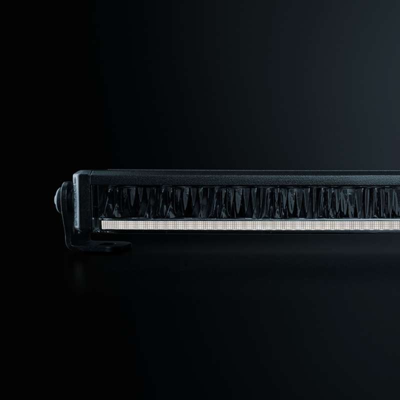 LED rampe Strands Firefly 20" 10670 lm - rav/hvid - nærbillede detaljer | Strands Lysafdeling
