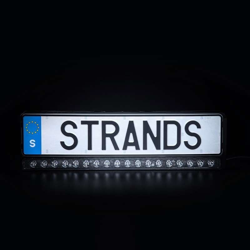 LED rampe Strands NUUK E-Line 7800 lm - nummerpladeholder - nærbillede detaljer | Strands Lysafdeling