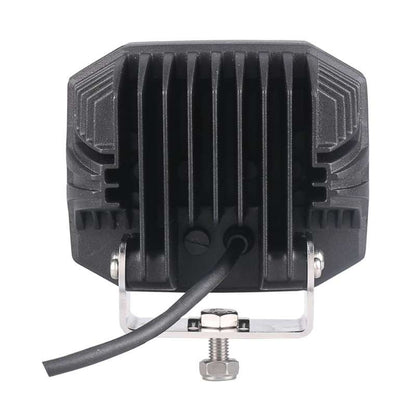 LED-rampe Strands Lighting Division Side Shooter XL 5″ 4548 lm – 140° combo kompakt – nærbilleder