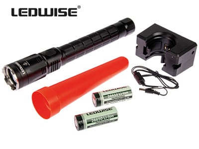 Ledwise Recon 330 genopladelig lommelygte - emballage og indhold | LEDWISE