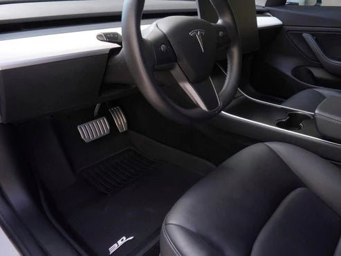 billede, der viser brugen af Small Package 3D Maxpider Tesla Model 3 2024+ - TESLA