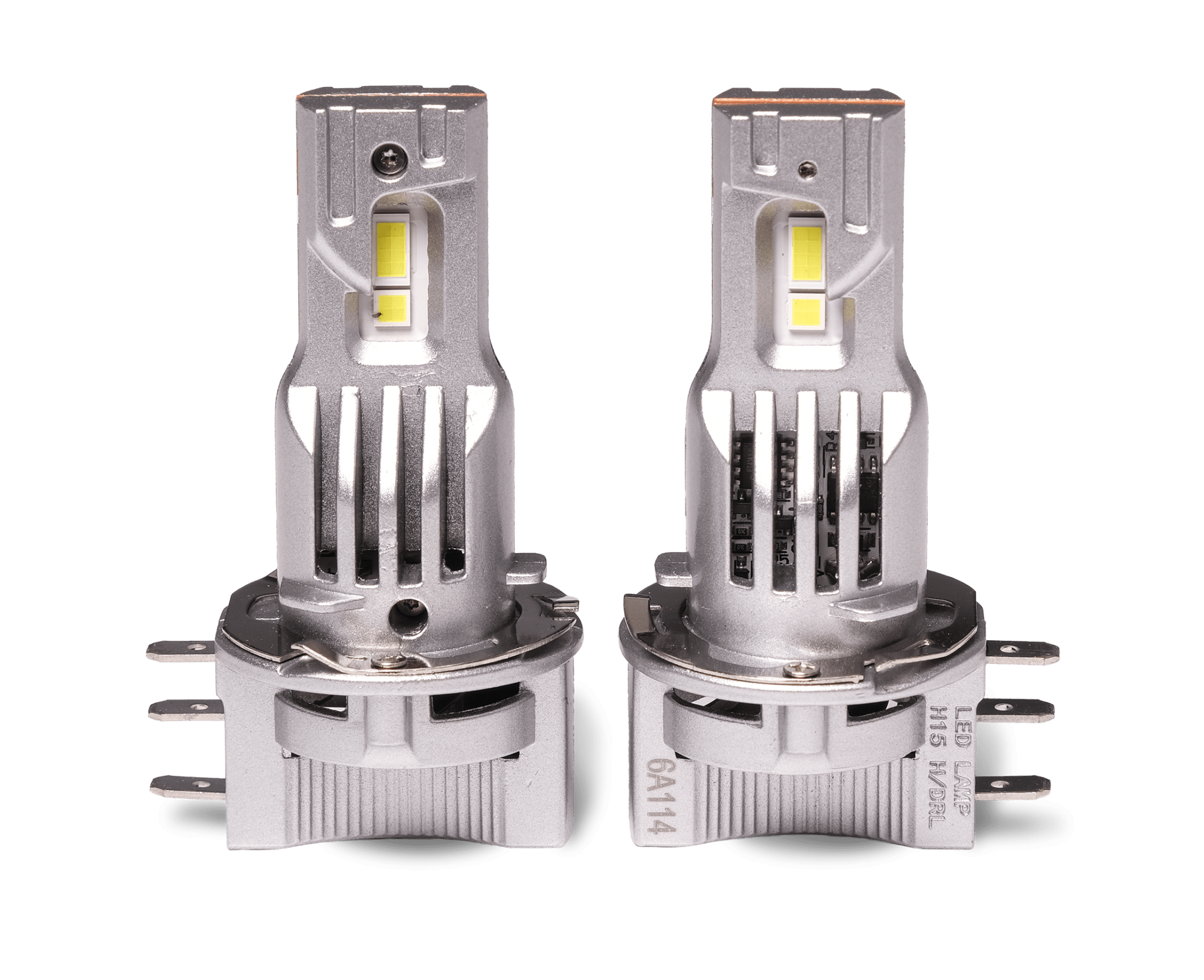 LED-pære H15 Skywarp – 4500 lm (High Beam) / 2100 lm (DRL) – 45W (High Beam) / 20 W (DRL) – LUXTAR – Nærbillede detaljer