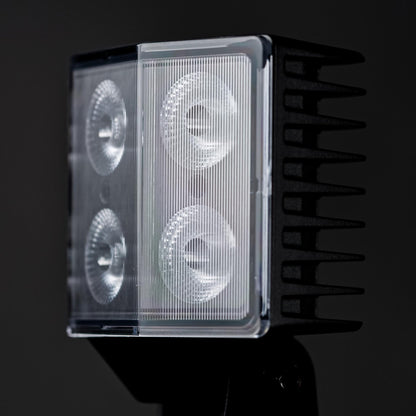 närbild på detaljer och material av Arbetsljus PRO Noir WL90 Curved – 90W – LUXTAR