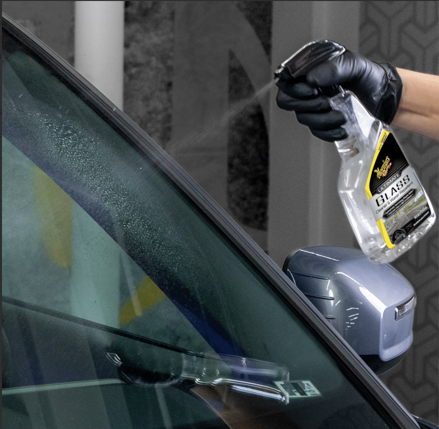 Meguiars ultimative glasrens og vandafvisende - nærbilleder | Meguiars