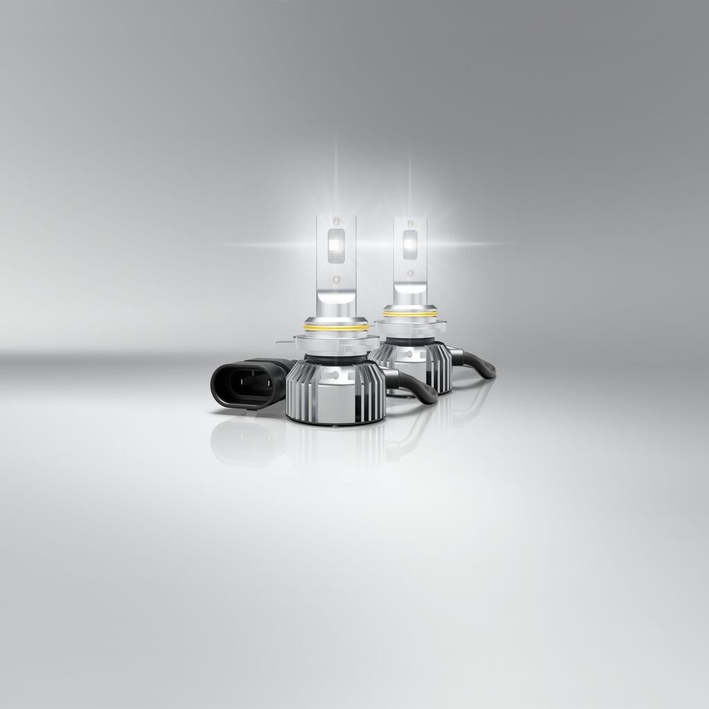 sidebillede, der viser profil og design af NIGHT BREAKER LED SMART HIR2 – Street Legal – OSRAM