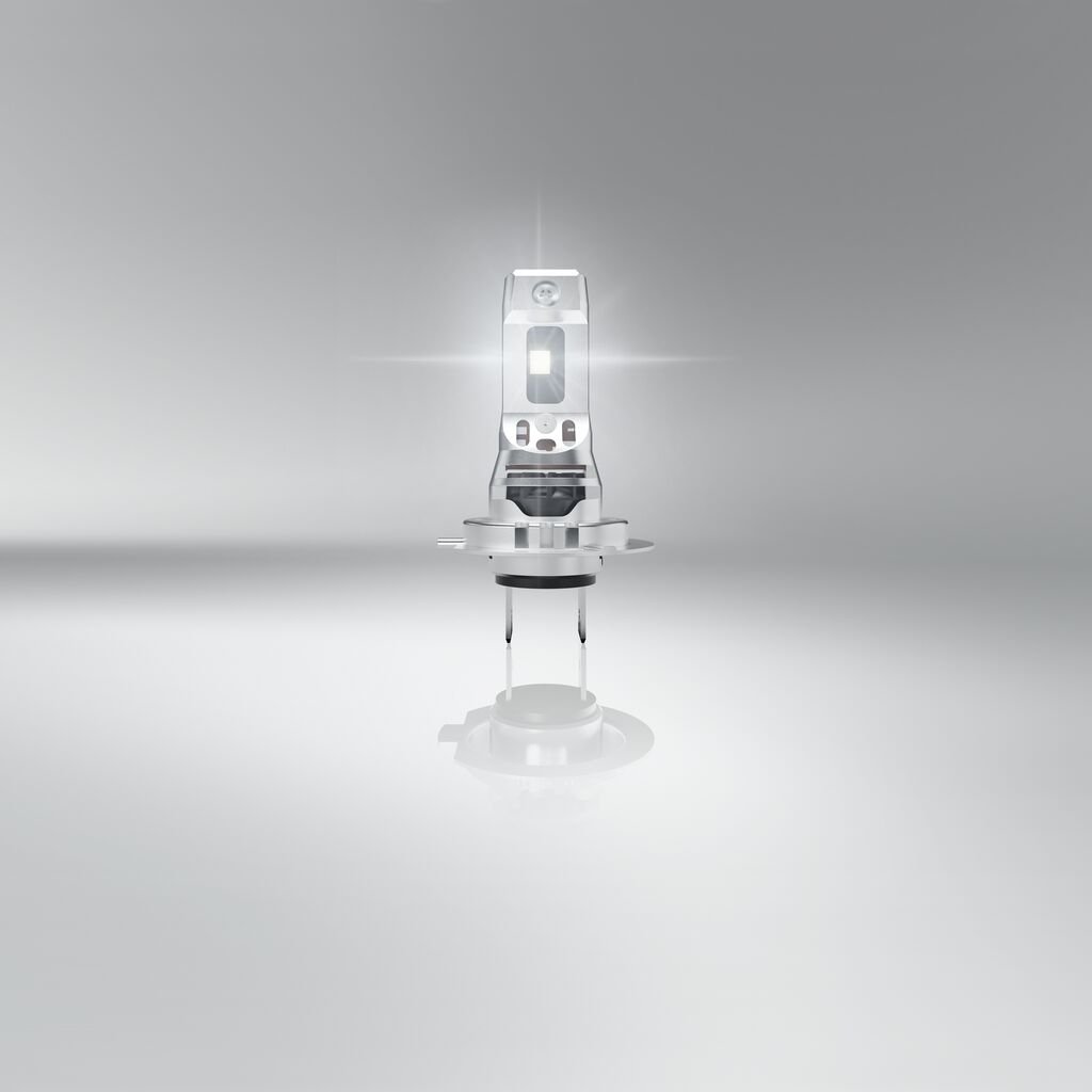 close-up af detaljer og materialer fra NIGHT BREAKER LED SPEED H7 450 – Street Legal – 1 – Pakke – OSRAM