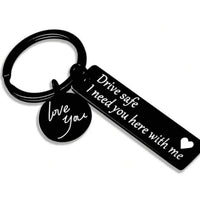 Kør sikkert 'I Need You Here With Me' nøglering - Perfekt gave til bilelskere - Carlevel - 