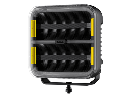 billede, der viser brugen af OZZ SQR 9″ Sort 160W – LED-ekstralys – OZZ