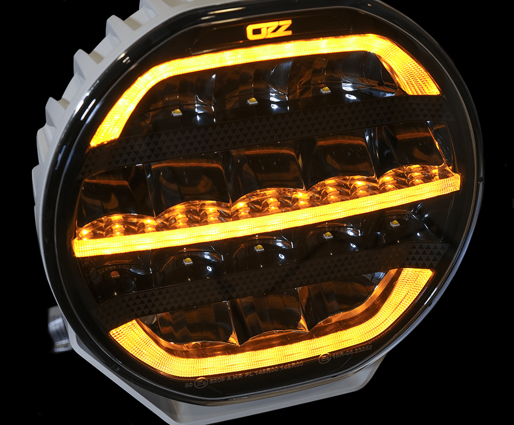 OZZ XR2 P7" Hvid - produkt set fra siden | OZZ