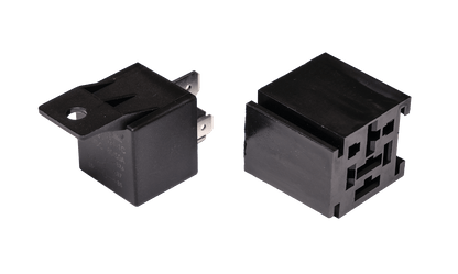 Relæ 80A/60A – 24V – 5 – PIN – 5 – vekslende – i brug | Carlevel