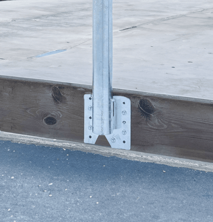 Stolpebeslag Ø60 mm planke & facade 550 mm - S-Line - produktbillede forfra | S-Line