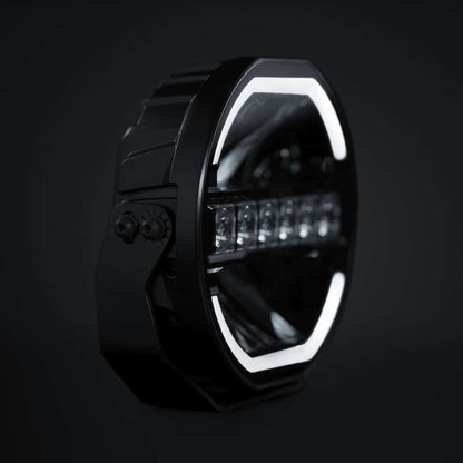 Siberia Skylord LED-hjælpelys 9" - 7025 lm - Xperience Mode - produkt set fra siden | Carlevel