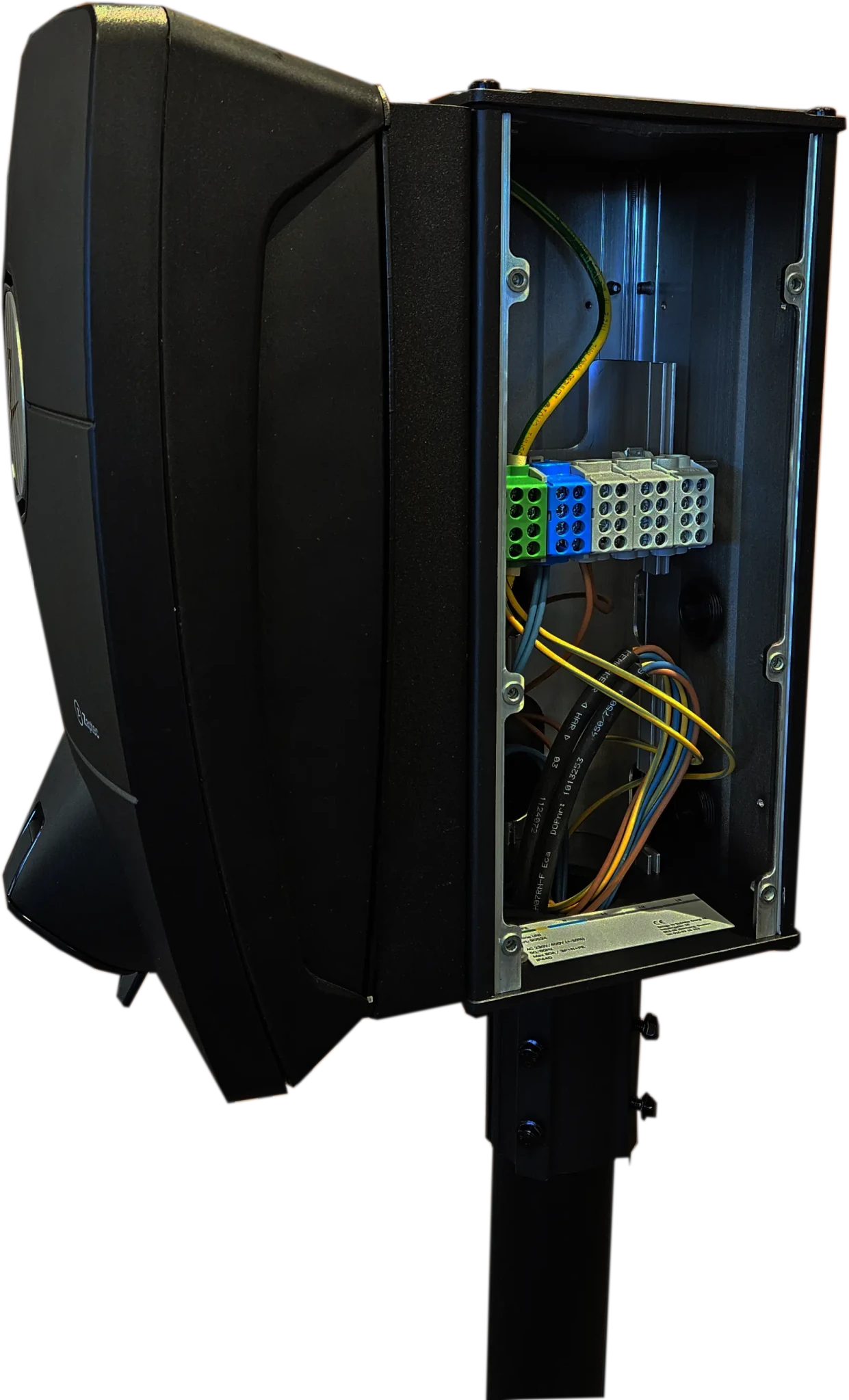 Stangmontering 60mm 4-vejs S-Line UNI BAS – For Easee/DEFA/Zaptec Pro – IP44 IK10 – i brug | S-Line