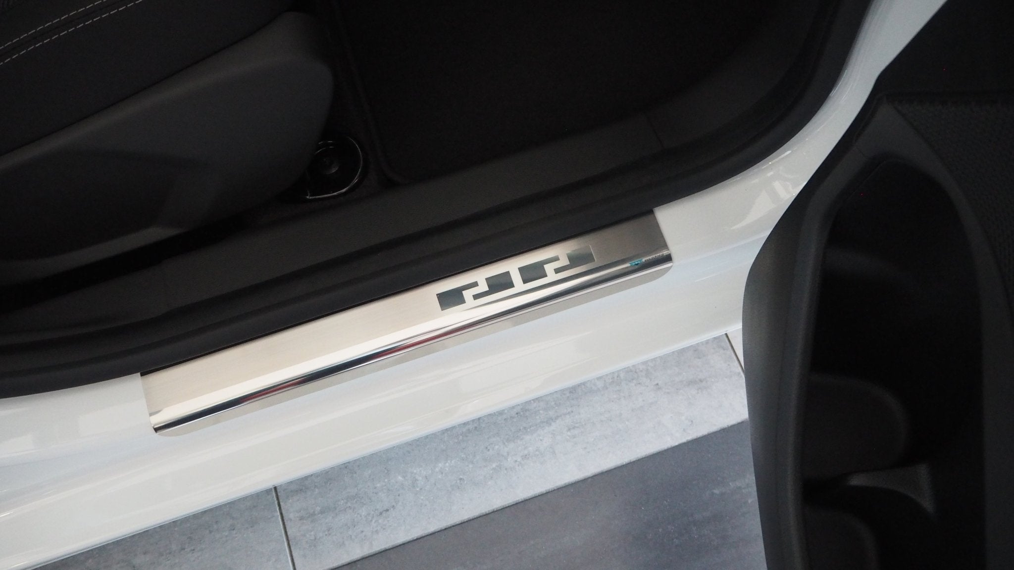 Karmbeskyttelse i rustfrit stål Ford KA+ 2017–2020 - Carlevel - 