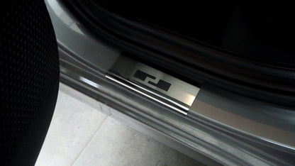 Sill Protector til Hyundai Elantra VII 2021+ – Rustfrit stål | Alu-Frost - nærbillede detaljer | Alu-Frost
