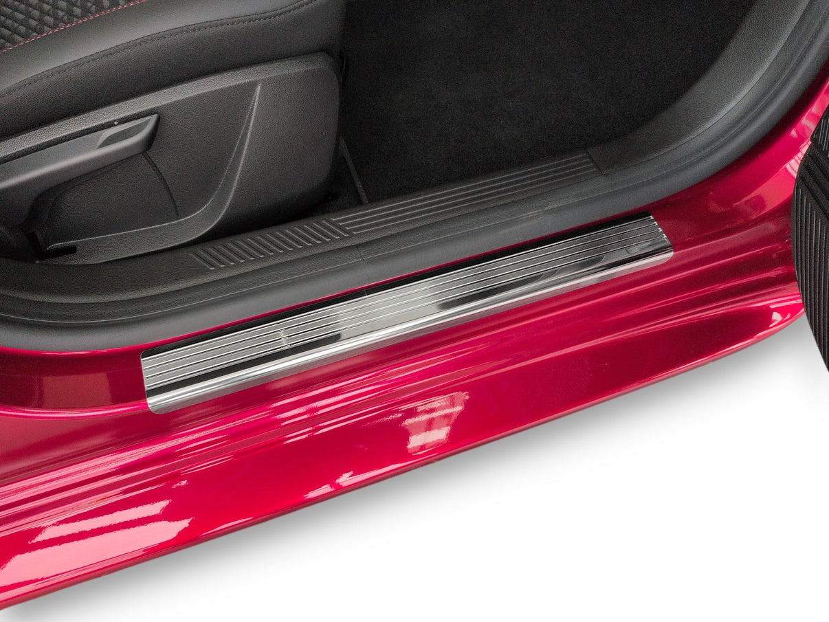 Tröskelskydd Mitsubishi Colt VIII 2023+ - Carlevel AB - Fordon och delar > Fordonsdelar > Karossdelar