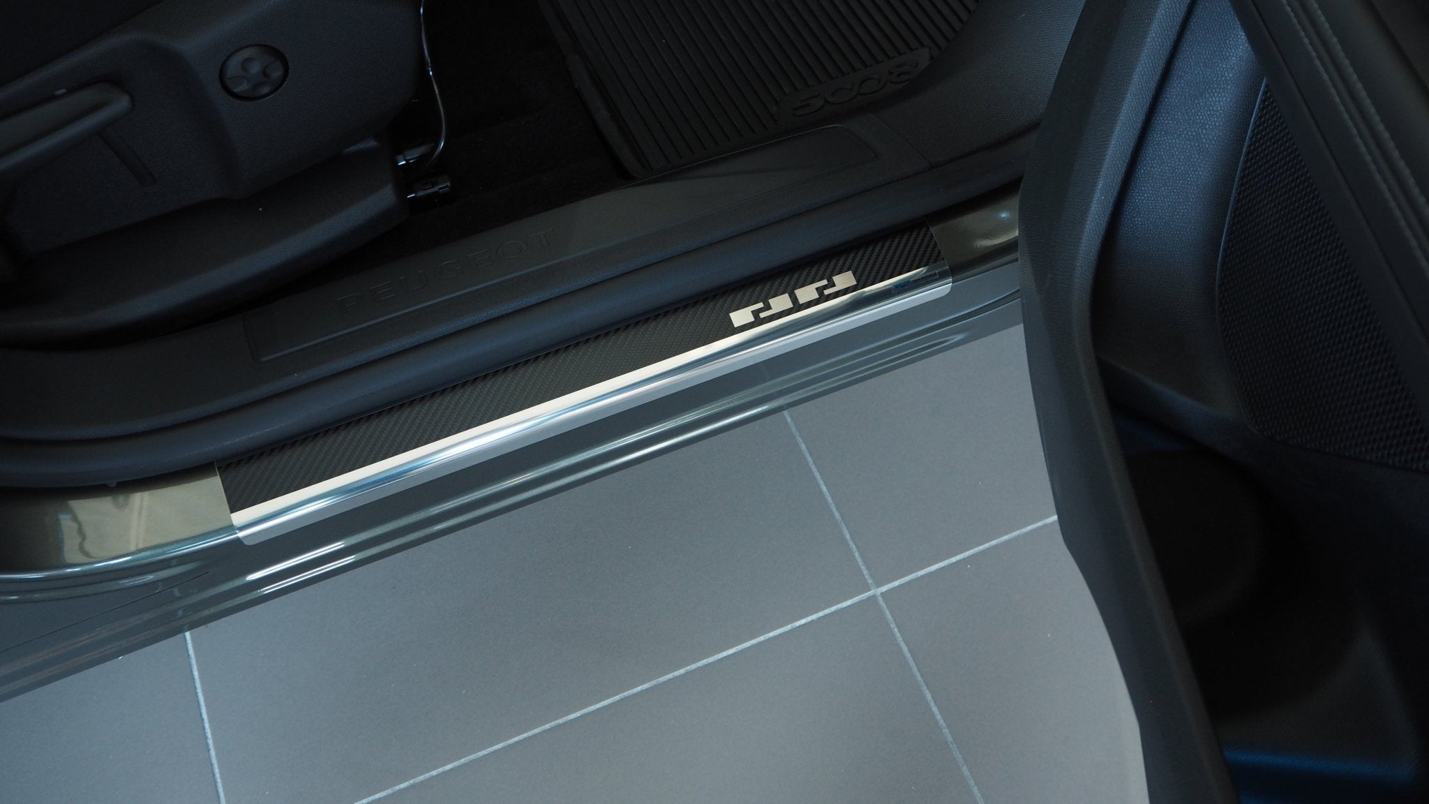 Karmbeskyttelse stål/kulfiber Peugeot 5008 II 2017–2024 - Carlevel - 