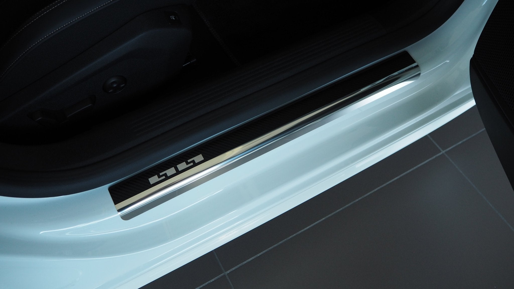 Tærskelbeskyttelse stål/kulfiber Peugeot 508 2018+ - Carlevel - 