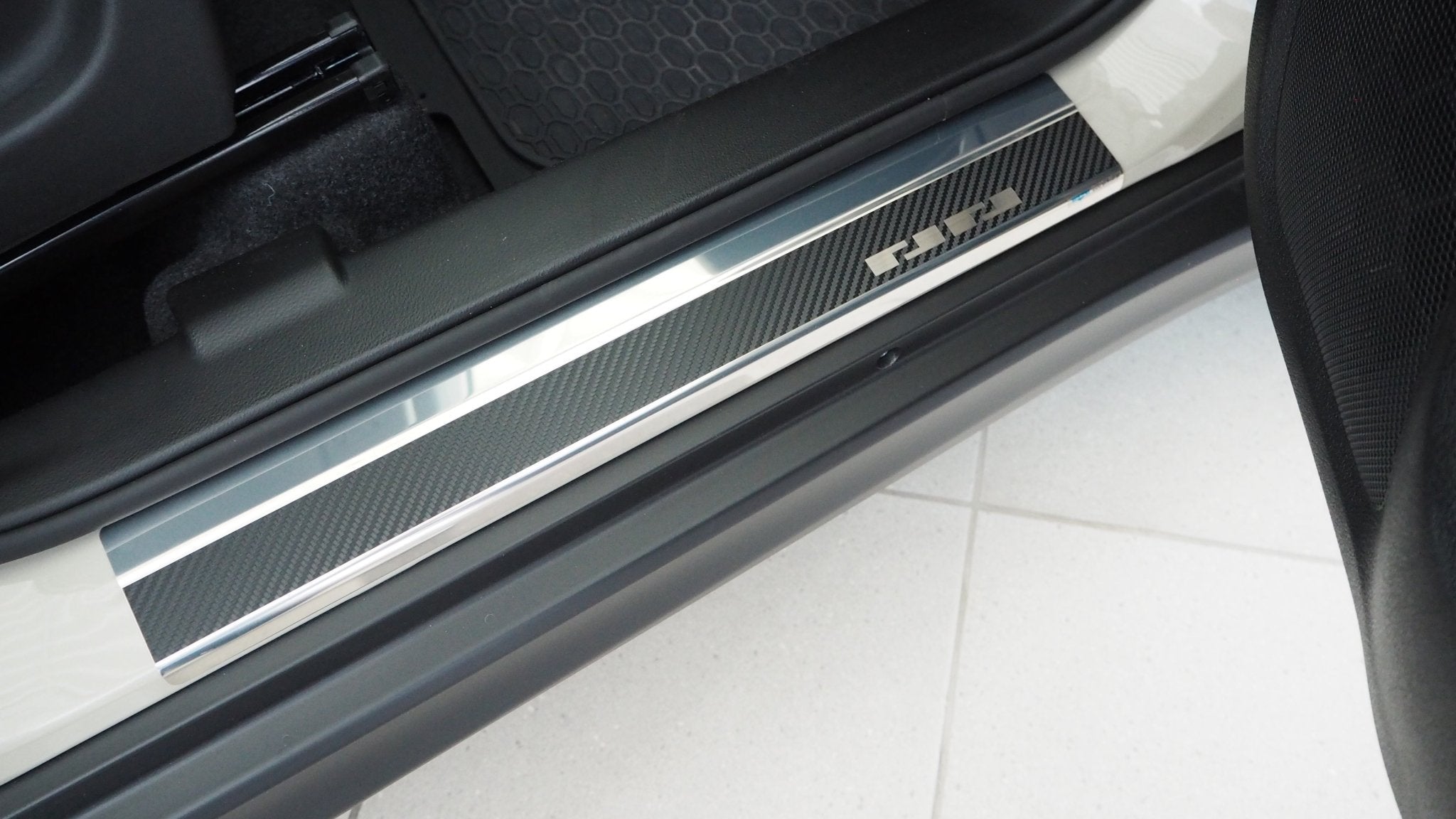 Karmbeskyttelse stål/kulfiber Vitara 2015+ - Carlevel - 