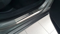 Sill Protectors til VW Passat B8 2014-2023 - 4-Pack rustfrit stål | Alu-Frost - produktbillede forfra | Alu-Frost